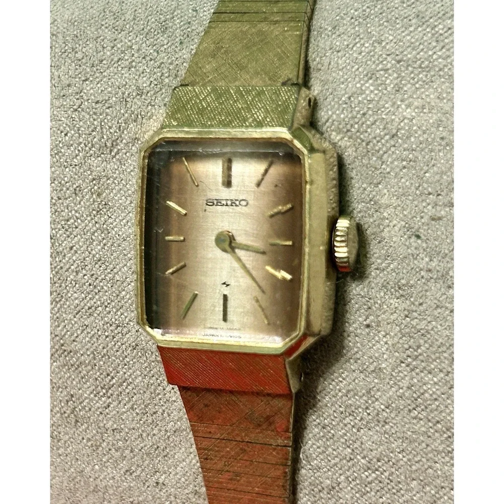1970 Vintage Seiko Women's Mechanical Wind Watch 11-3649 811192 Gold Tone